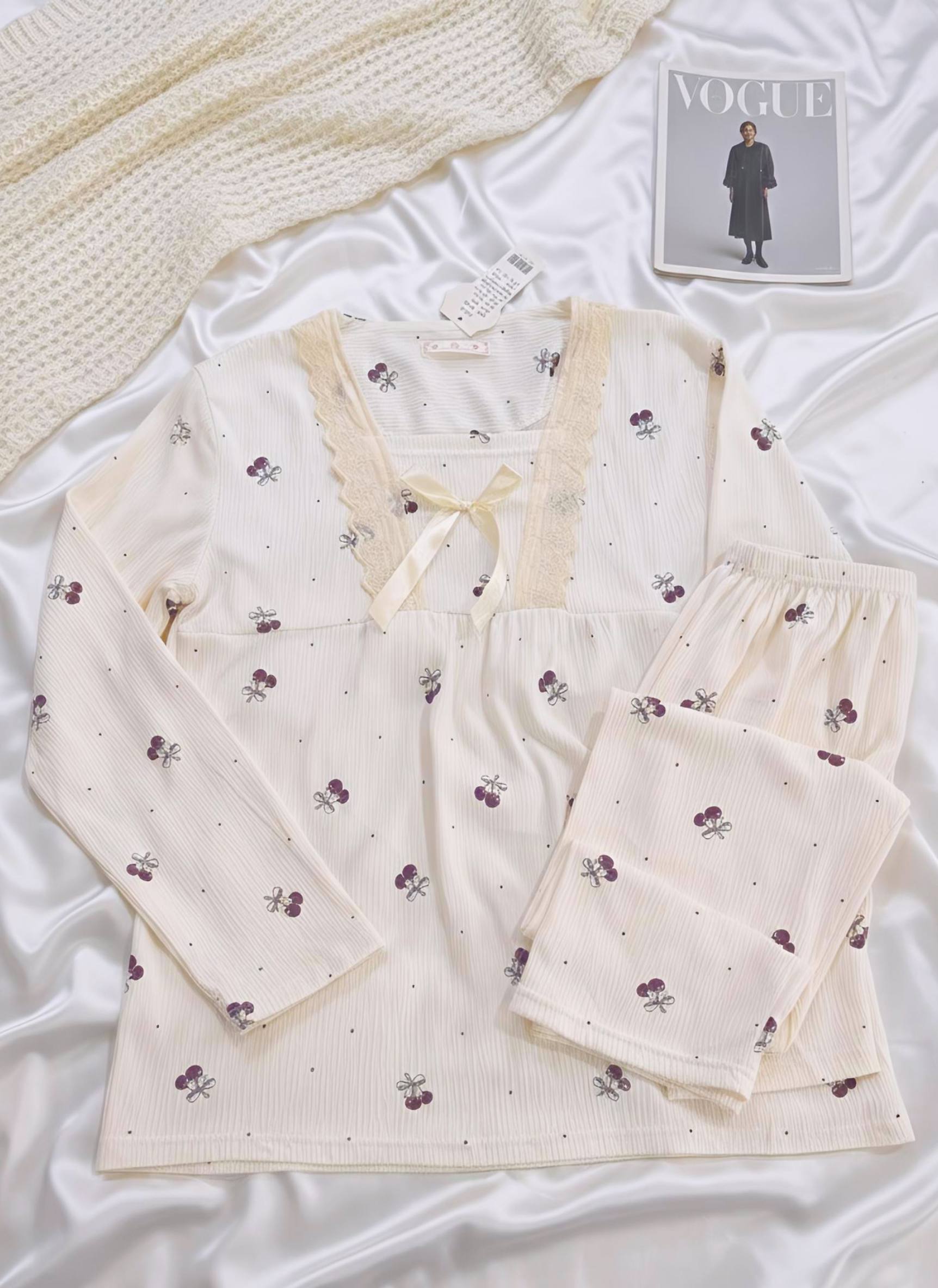 ملایم آلبالو بنفش